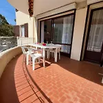 Familial 3 Pieces, Terrasse Et Parking, Proche Et Commerces - - Fr-1-226b-193 Apartment