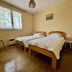 Apartment Familial 3 Pieces, Terrasse Et Parking, Proche Et Commerces - - Fr-1-226b-193 *
